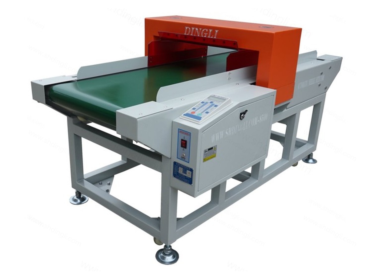 Industrial needle detector